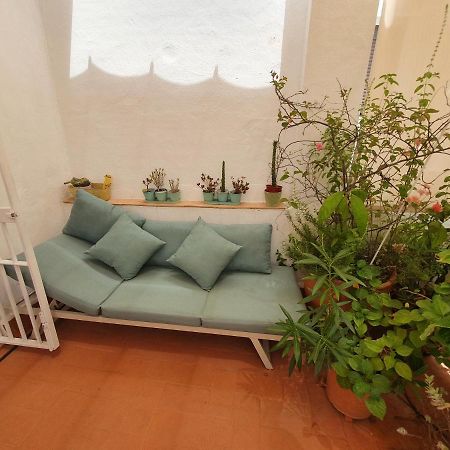 Beautiful Apartment With Terrace San Basilio Sevilla Bagian luar foto