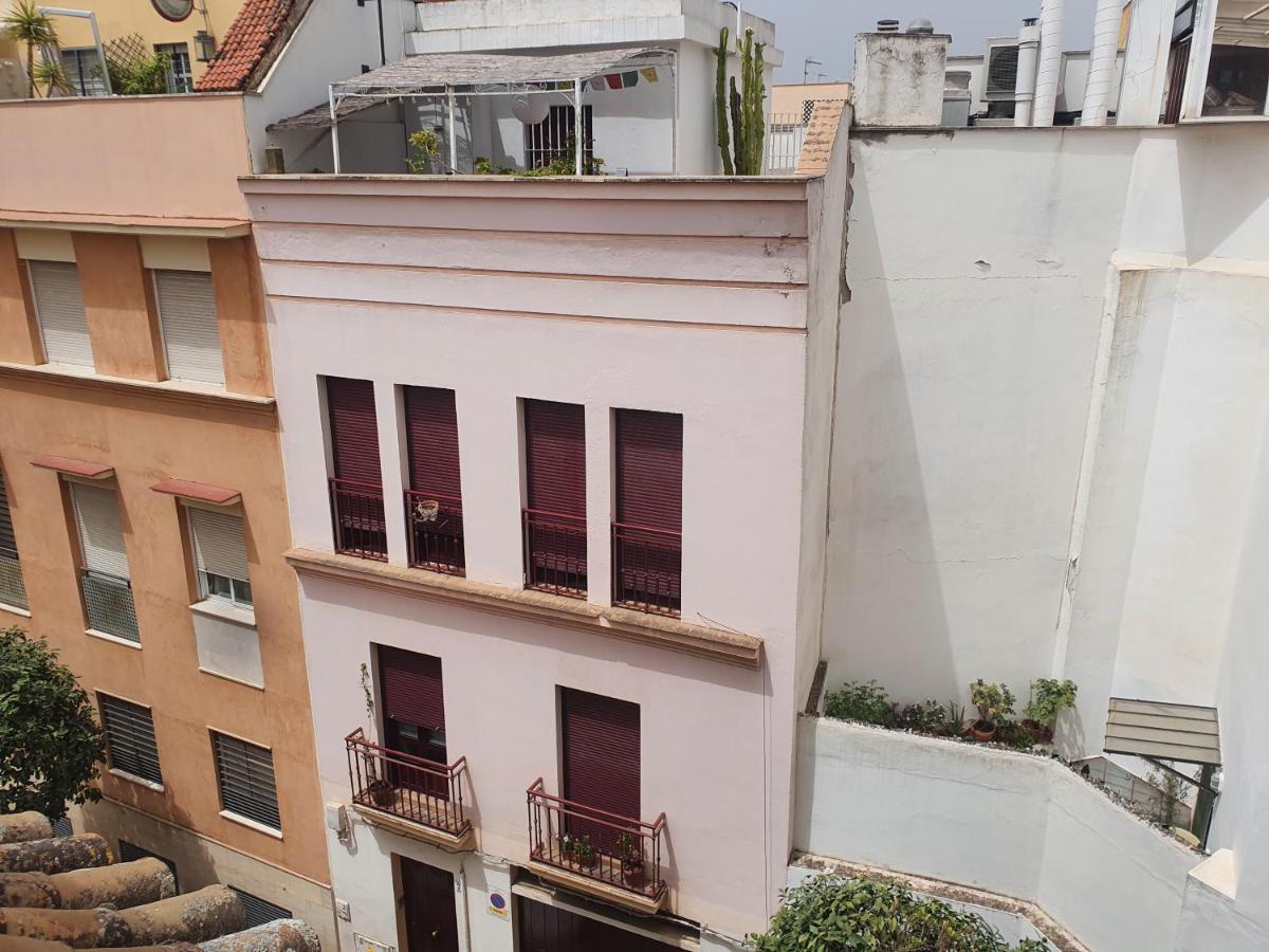 Beautiful Apartment With Terrace San Basilio Sevilla Bagian luar foto
