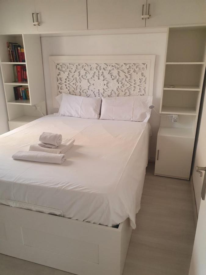 Beautiful Apartment With Terrace San Basilio Sevilla Bagian luar foto